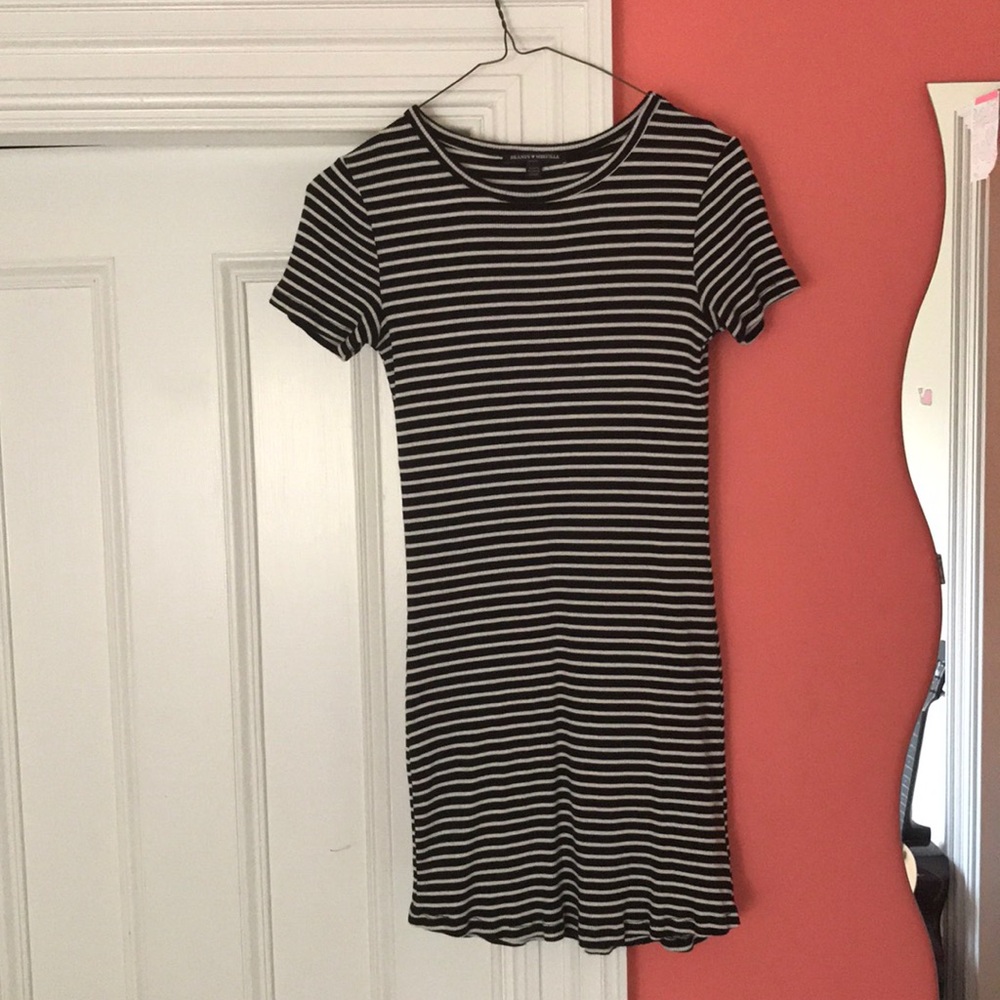 Brandy Melville Dress